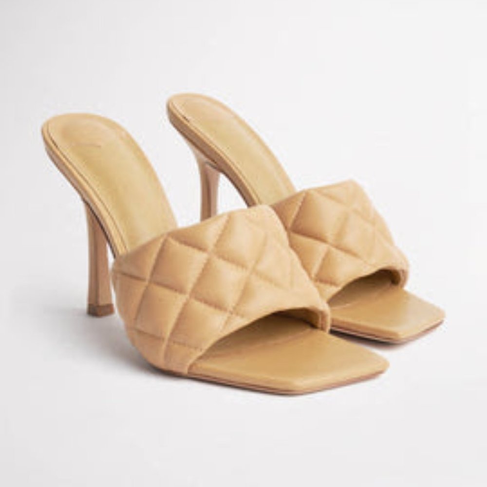 Tony Bianco Betty Honey Sheep Nappa Heels 6.5 NIB